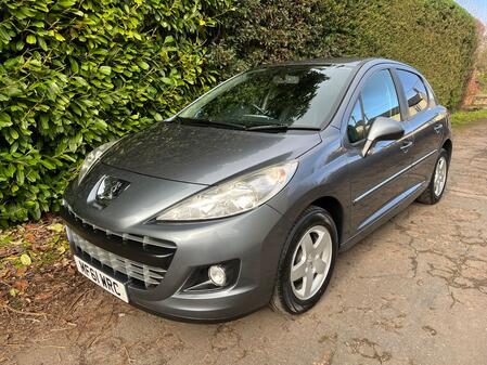 PEUGEOT 207 1.4 Sportium 