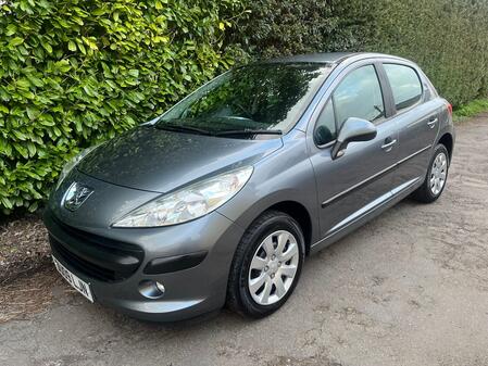 PEUGEOT 207 1.4 S 