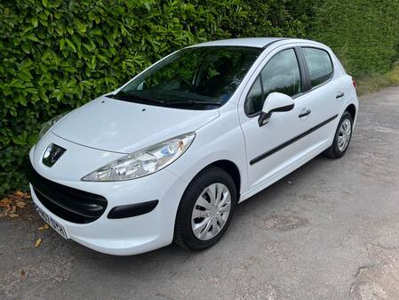 PEUGEOT 207 1.4 Urban