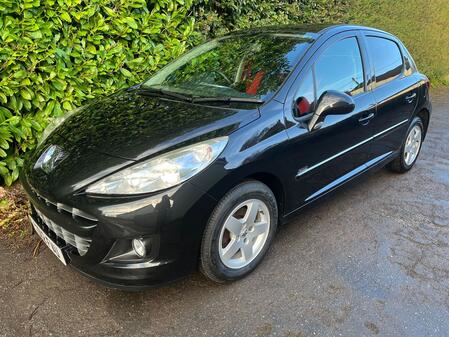 PEUGEOT 207 1.4 Sportium