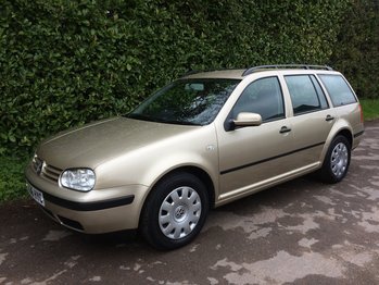 VOLKSWAGEN GOLF 1.6 SE Estate 49K