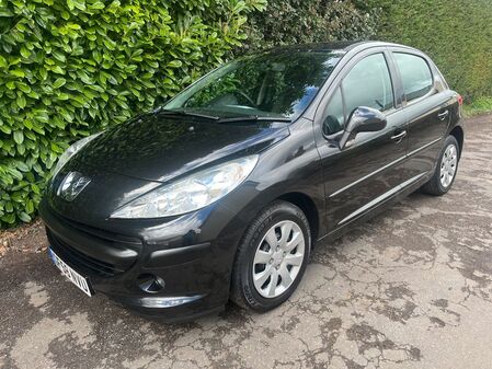 PEUGEOT 207 1.4 S